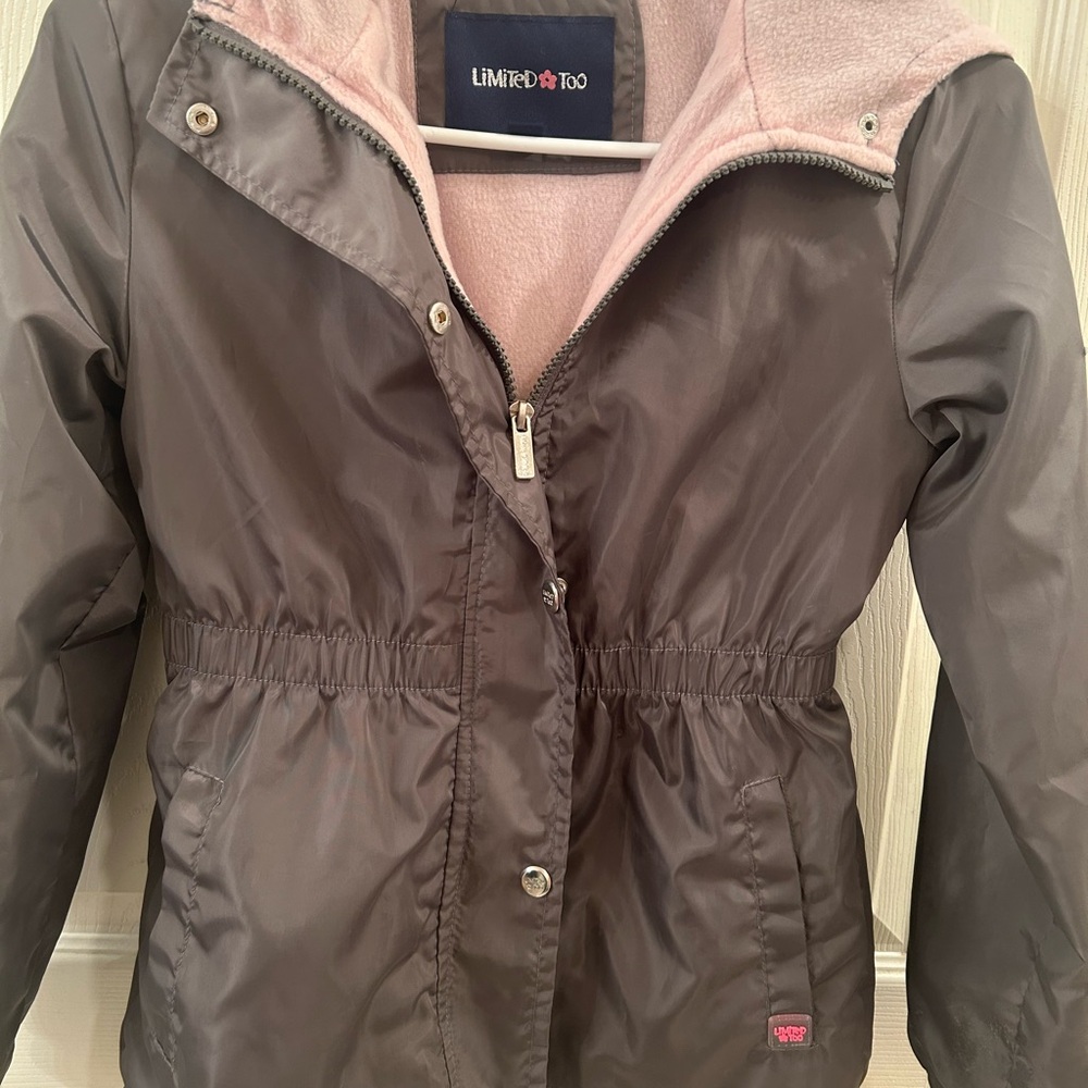 Limited Too girls 10-12 Dark gray & pink Puffer Jacket.